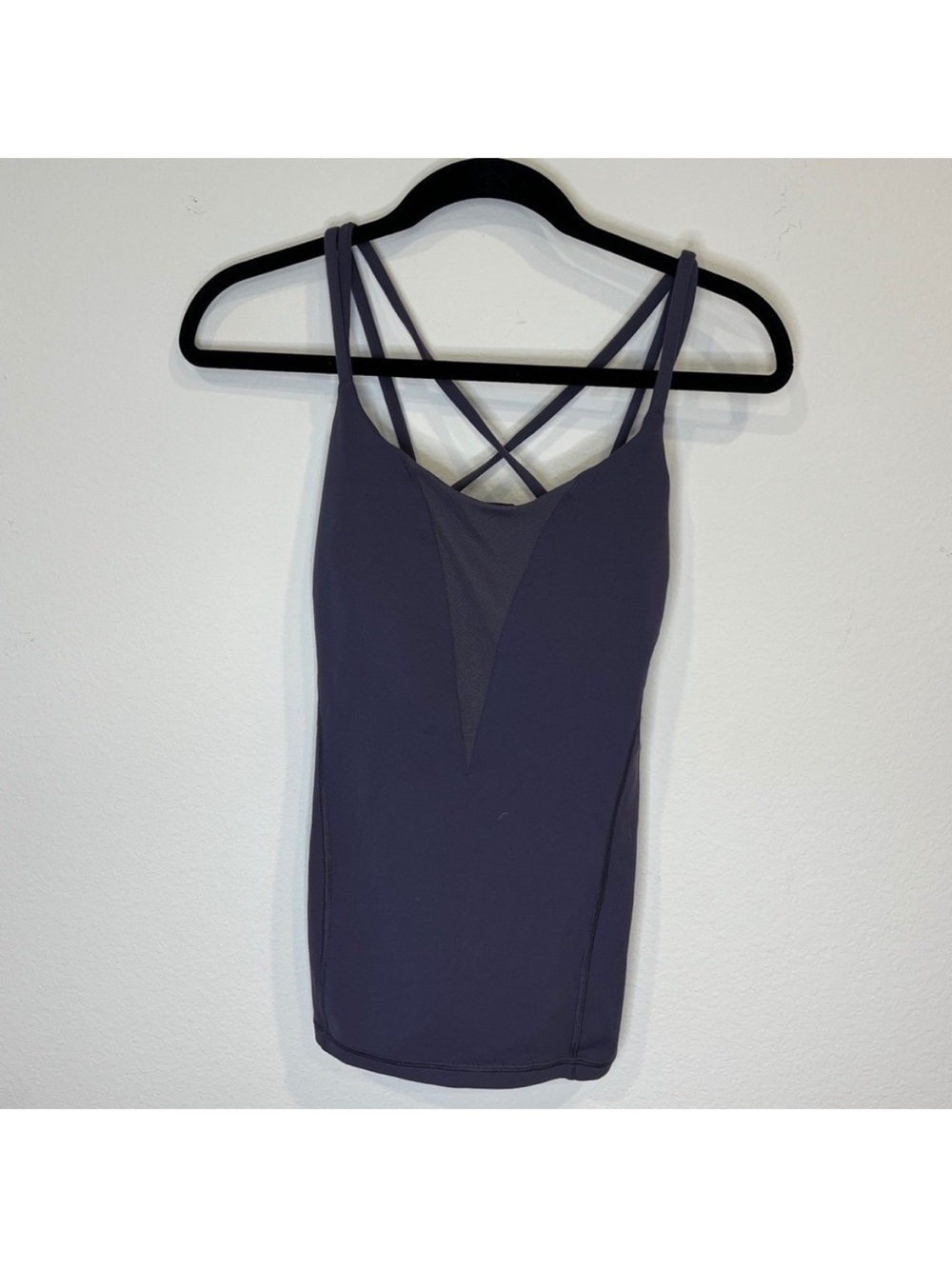 Lululemon Women’s Strappy Mesh Tank Top in Black